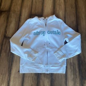 XL hoodie fits more like a large great condition barely worn